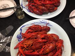 -聚汇三少·龙虾·中餐厅(莫邪路新天地店)