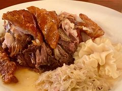 烤猪肘-宝莱纳啤酒花园餐厅PAULANER BRAUHAUS Nanjing(广州路店)