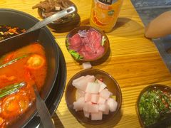 -乐闹闹重庆火鍋(民治店)
