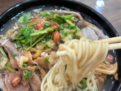 -阿芬卤面(花巷店)