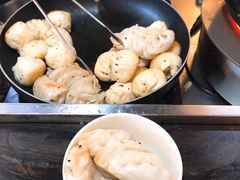 芝麻生煎包-蔡林记(汉街店)