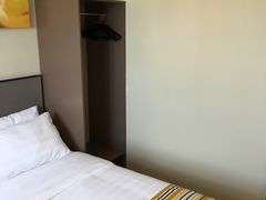 -如家精选酒店(上海张江广兰路地铁站店)