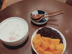 -小团圆糖水铺(襄阳南路店)