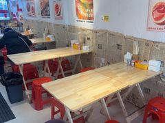 -柳州肥姨妈大骨螺蛳粉(东靖路店)