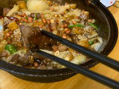 -老钟家烤羊排·敦伊阁清真餐厅胡羊焖饼