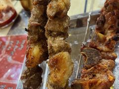 -艾力江和田馕坑烤肉店