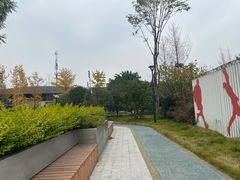 -成都高新创新角度网球俱乐部