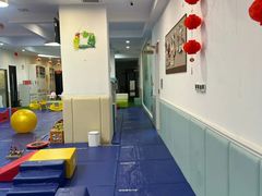 -澳洲袋鼠早教(金辉环球广场店)