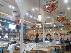 大堂-清真·西域伙伴牛肉面·羊肉串(融创店)