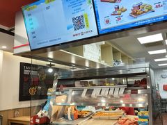 -塔斯汀中国汉堡(团一大店)