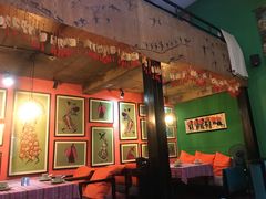 -香巴拉云南餐厅(华莱坞店)