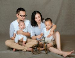 -挪娅婚纱摄影皇家会所