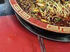 -烧哥美蛙肥肠鱼火锅·十五年社区店