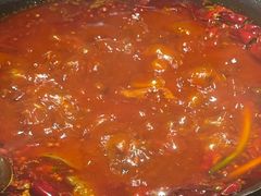 -旧街市鲜货老火锅(大光路店)