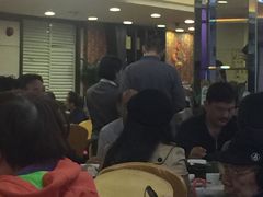 等位区-新东城喜宴海鲜酒家(同德店)
