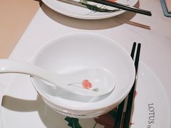 -荷花亭·湖北融合菜(中商广场店)