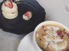原味奶油草莓裸蛋糕-RGF(巨鹿路店)