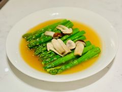 鸡汁松茸烩芦笋-珍呈中餐厅•粤川淮扬新疆(乌鲁木齐康莱德酒店)