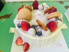 -山与蓝·轻糖鲜果蛋糕(勒泰店)