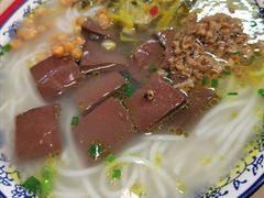 鸡血粉-岁福祥老母鸡汤面馆(阳曲路店)