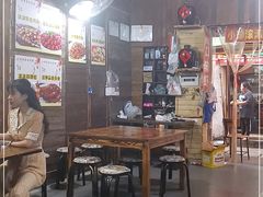 大堂-小球滚滚湘菜馆·烤鱼·口味虾(太平街店)