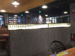 -肥肥虾庄·金牌油焖大虾(杨园滨江时代walk店)