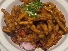蒜辣鸡爪-邻里佬湘(东区店)