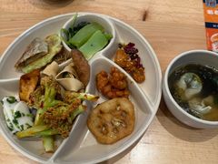 -素满香·全民食养自助(长宁龙之梦店)