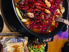 -令狐冲·炭烤活鱼(宝龙店)