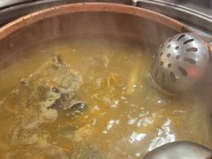 -阿山卓·野生菌火锅·纳西火塘烤肉