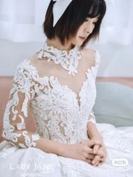 -Lady  Jane高端婚纱礼服馆