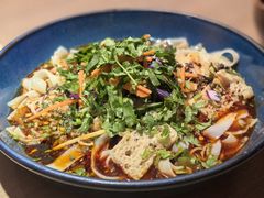 -耶里夏丽·新疆菜·28年喀什老馆(田林东路店)