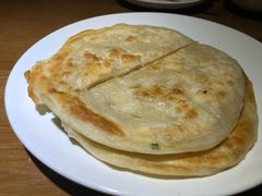 特色葱油饼-吕氏疙瘩汤·海鲜新鲁菜(海州利群店)