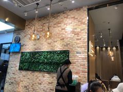 等位区-CoCo都可(合生汇店)