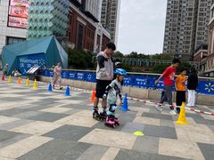 -极致童蒙轮滑运动中心(五环店)