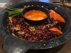 -黄潇洒老火锅(九眼桥宏济巷店)