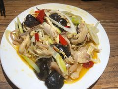 -平娃三宝烧烤·面食(南小街店)