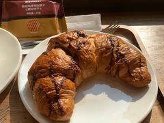 香浓巧克力可颂-星巴克臻选(南京艾尚天地店)