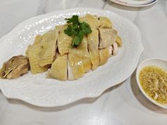 -明本湛江鸡•海鲜小厨(陈家祠店)