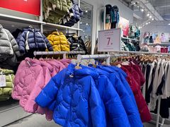 -王府井奥莱临潼小镇(临潼店)