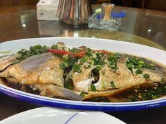 -芦茨金富饭庄·25年老字号·专做稻草鸡