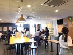 大堂-麦当劳(石坝服务区店)