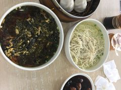 -鸡鸣汤包(广东路店)