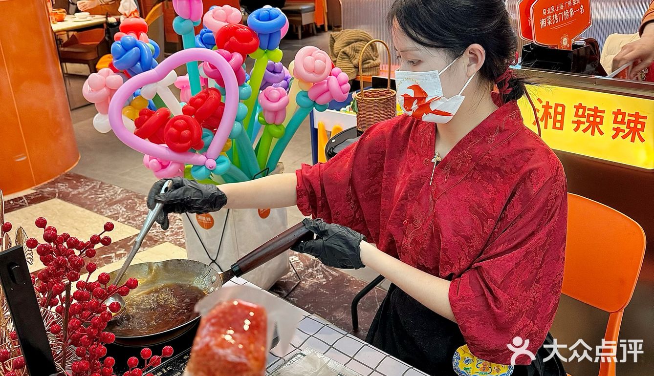 💕正佳湘辣辣情人节真的绝！热辣甜蜜两不误