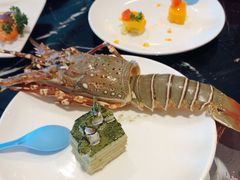 -小天鹅戴斯酒店鲸鲨百汇创作料理