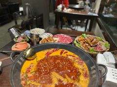 -拖板鞋咖啡旅行酒店(春熙路地铁站店)
