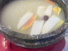 -墨脱石锅椰子鸡•香草鸭•东山羊(大东海店)