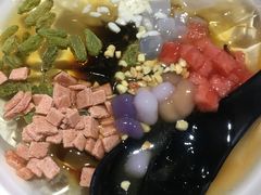 -钢管厂歆瑞源油卤串串香(春熙路太古里店)