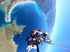 -费特希耶滑翔伞