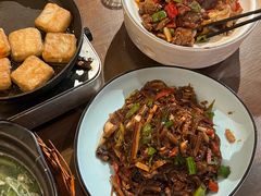 -临街徽菜馆·正宗黄山味